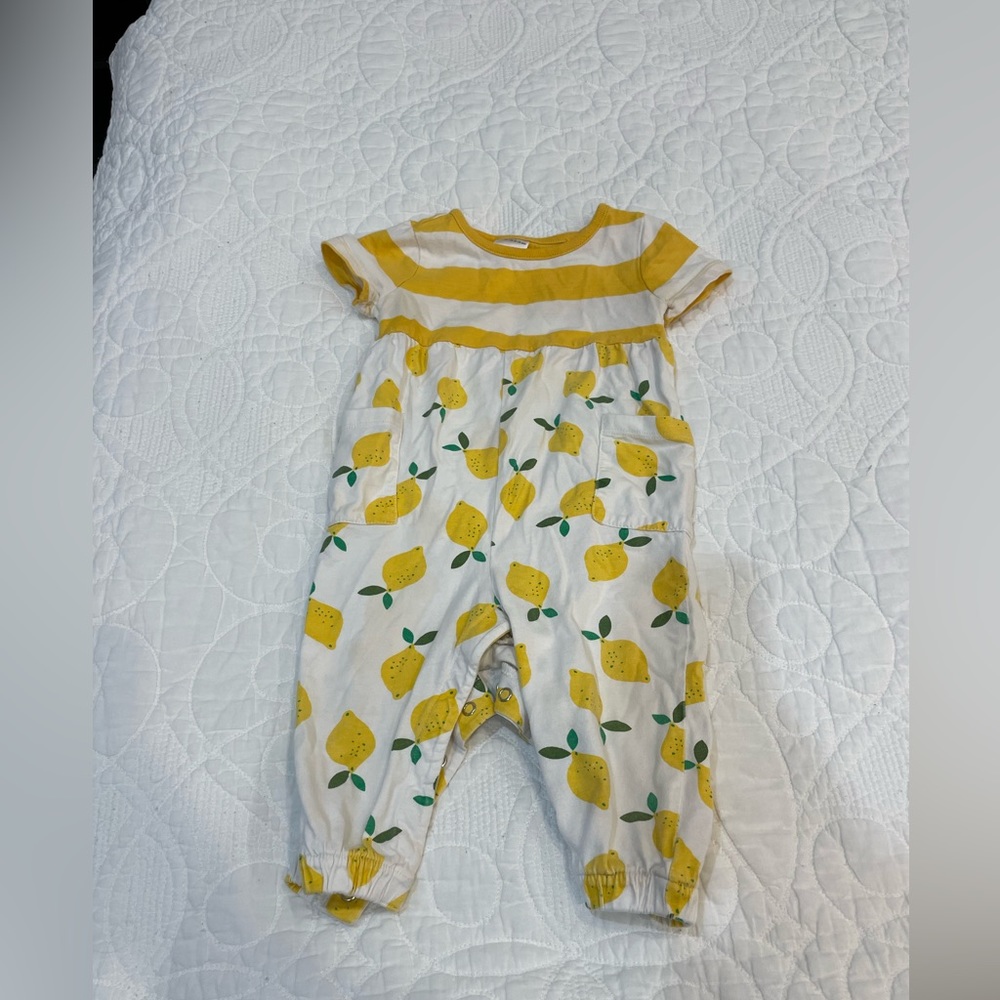 Hanna Andersson jumpsuit - lemons